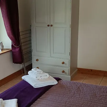 Keranmeriet D Near Pont Aven, Concarneau, Beaches 15km Dom wakacyjny Melgven
